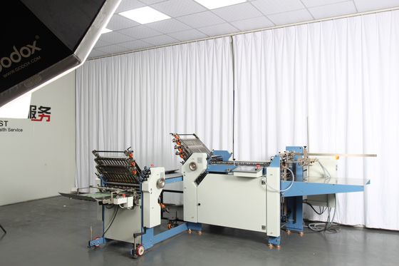 Máy gấp 380V A3, thư mục giấy thương mại với bộ nạp hiệu suất cao